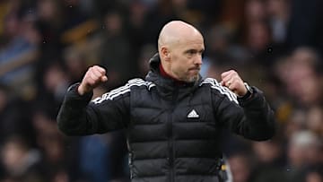 Erik ten Hag mendapat kendali di tim akademi Manchester United