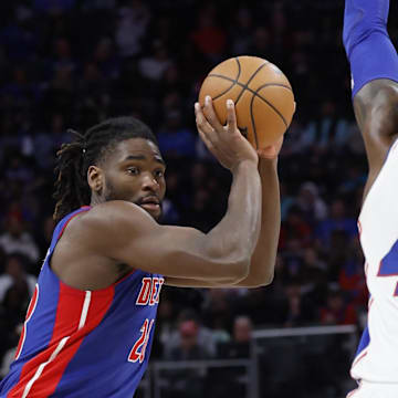 Jan 8, 2023; Detroit, Michigan, USA;  Detroit Pistons center Isaiah Stewart (28) is defended by Philadelphia 76ers forward Paul Reed (44) in the second half at Little Caesars Arena. Mandatory Credit: Rick Osentoski-Imagn Images