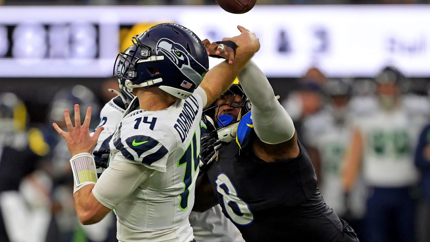 Seattle Seahawks plummet in NFL power rankings after frustrating loss to Rams thumbnail