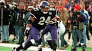 Northwestern running back Darnell Autry scores a touchdown against Penn State on Nov. 4, 1995