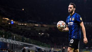 Hakan Calhanoglu 