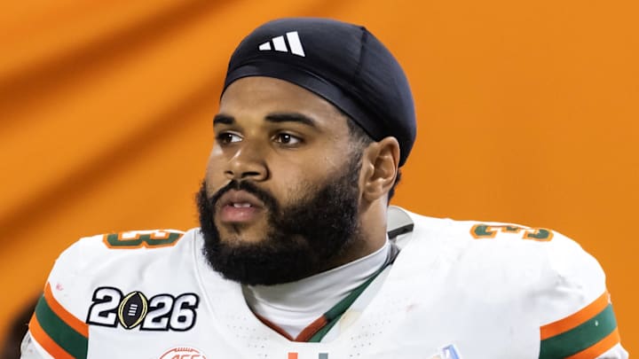 Miami Hurricanes edge rusher Akheem Mesidor 