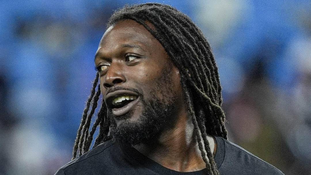 Free agent NFL defensive end Jadeveon Clowney Free agent NFL defensive end Jadeveon Clowney
