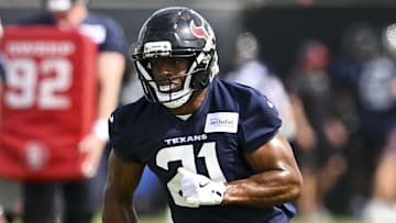 Jun 10, 2025; Houston, TX, USA; Houston Texans running back Nick Chubb (21) participates in a drill during an NFL football minicamp at NRG Stadium. Mandatory Credit: Maria Lysaker-Imagn Images 