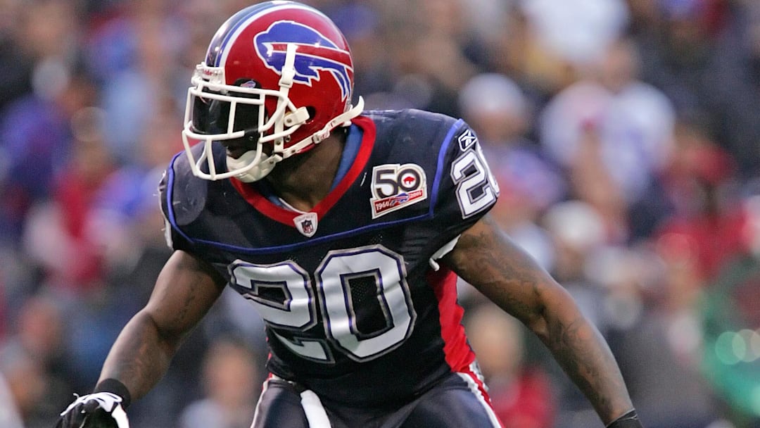 Sep 27, 2009; Orchard Park, NY, USA;  Buffalo Bills safety Donte Whitner (20) follows the play against the New Orleans Saints in the first half at Ralph Wilson Stadium. Mandatory Credit: Kevin Hoffman-Imagn Images