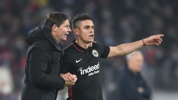 Hat für das fünfte Gruppenspiel fast alle Mann an Bord: Oliver Glasner (l.)