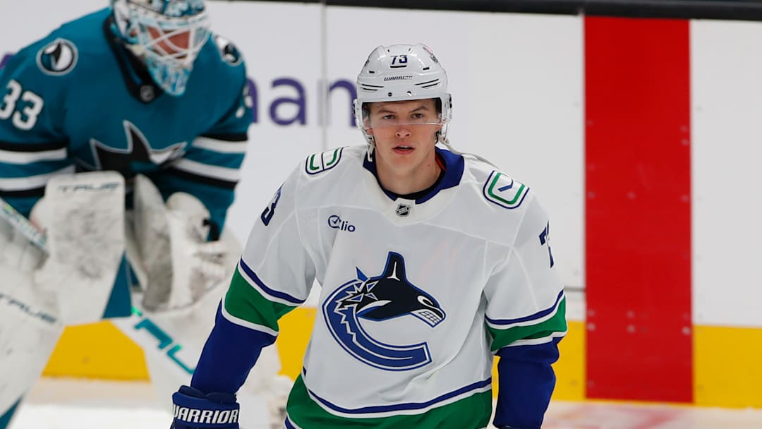 NHL: NOV 28 Canucks at Sharks