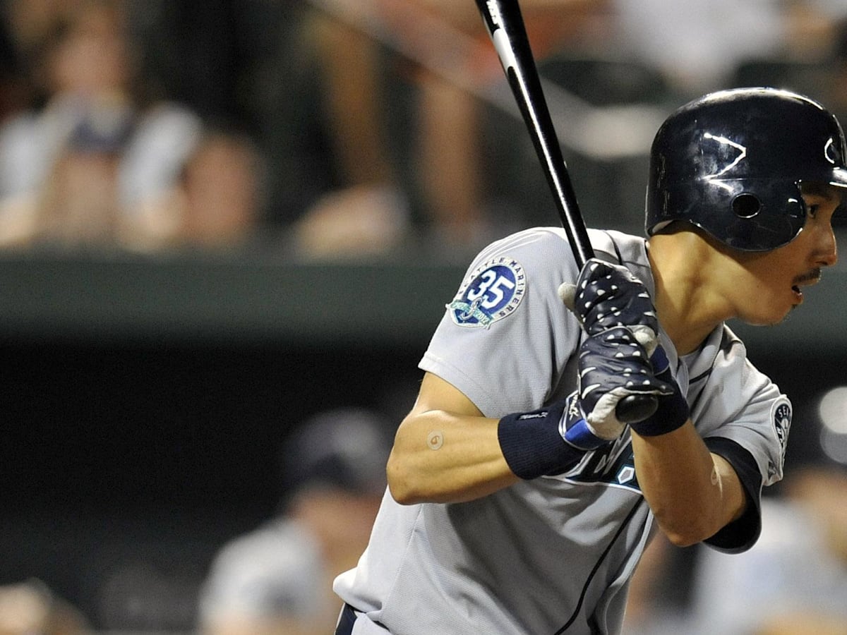 Former Seattle Mariners Infielder Goes Viral For Hilarious Interview in  Japan