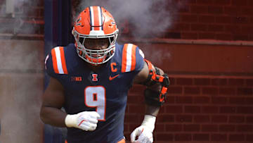 Sep 14, 2024; Champaign, Illinois, USA;  Illinois Fighting Illini linebacker Seth Coleman (9) during the first half at Memorial Stadium.