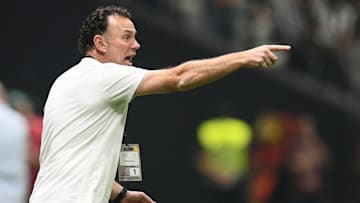  Gabriel Milito comanda o Atlético em sua segunda final na temporada