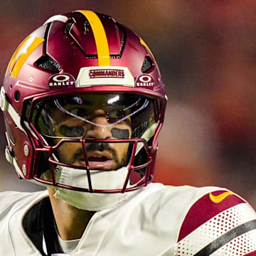 Washington Commanders quarterback Marcus Mariota (8).