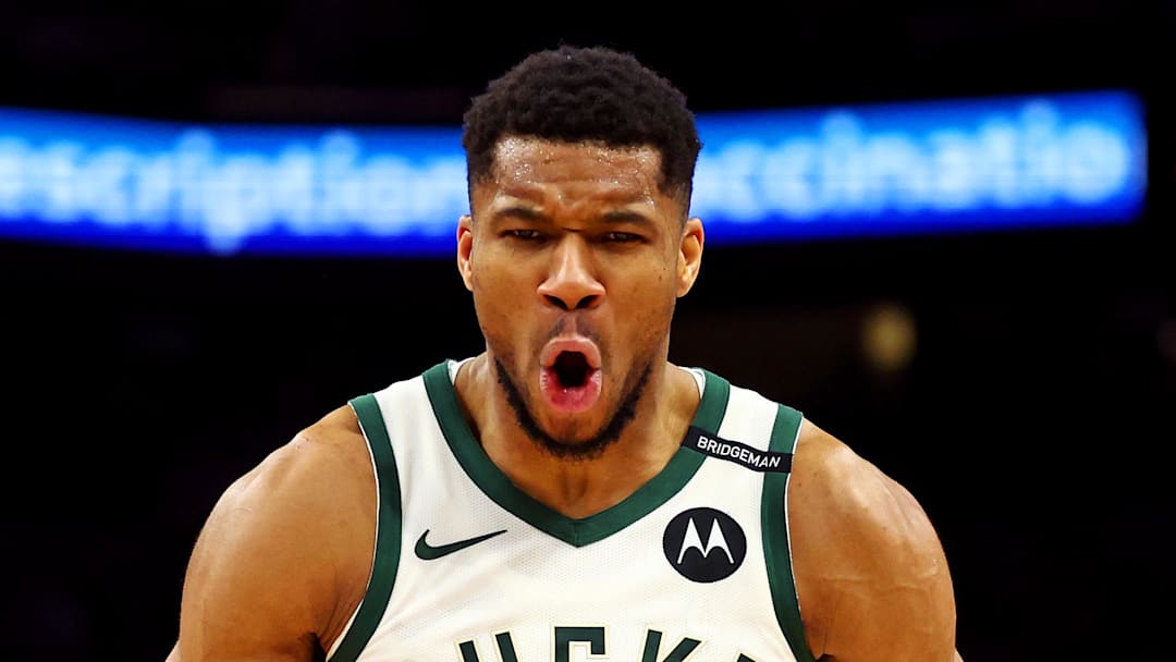Mar 24, 2025; Phoenix, Arizona, USA; Milwaukee Bucks forward Giannis Antetokounmpo (34) reacts after a play during the second quarter against the Phoenix Suns at Footprint Center. Mandatory Credit: Mark J. Rebilas-Imagn Images Mar 24, 2025; Phoenix, Arizona, USA; Milwaukee Bucks forward Giannis Antetokounmpo (34) reacts after a play during the second quarter against the Phoenix Suns at Footprint Center. Mandatory Credit: Mark J. Rebilas-Imagn Images