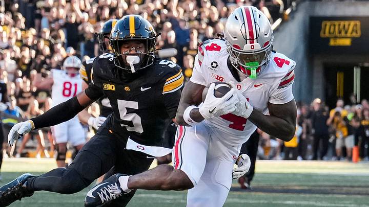 Ohio State wide receiver Jeremiah Smith strengthened his case as the top prospect in the 2027 NFL Draft with another dominant performance.