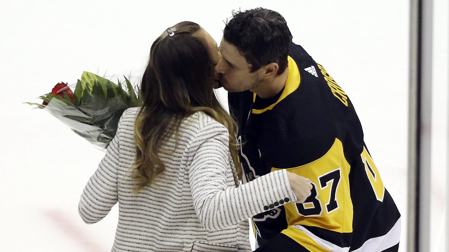 Connor McDavid's wife Lauren, Sidney Crosby's gf Kathy Leutner rock