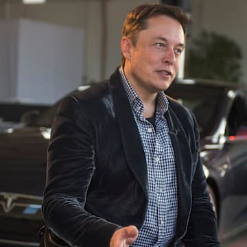 Elon Musk is encouraging streaming on X, and esports pros are taking notice. 