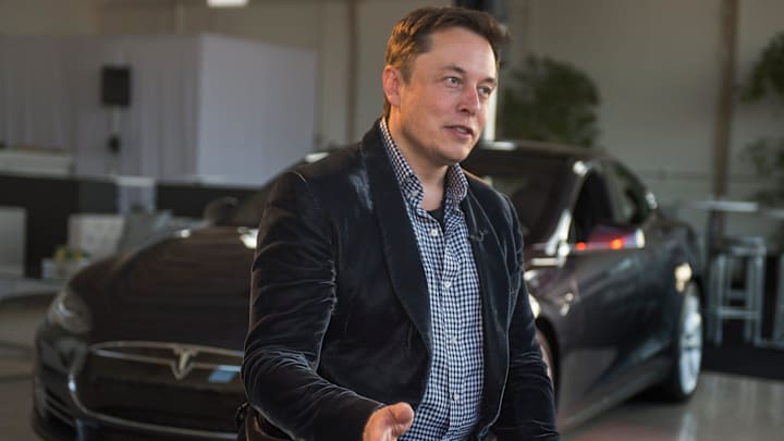 Elon Musk is encouraging streaming on X, and esports pros are taking notice. 