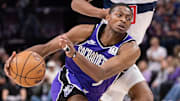 Fox is expected to be traded before the Feb. 6 deadline, and the Spurs are his preferred destination