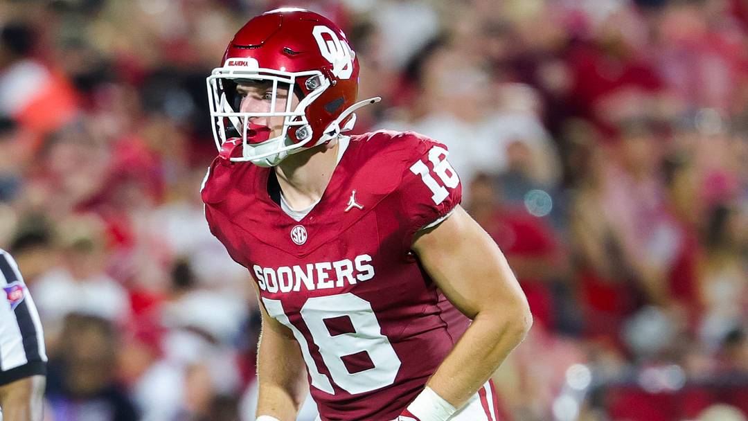 Oklahoma Sooners linebacker Cole Sullivan Oklahoma Sooners linebacker Cole Sullivan