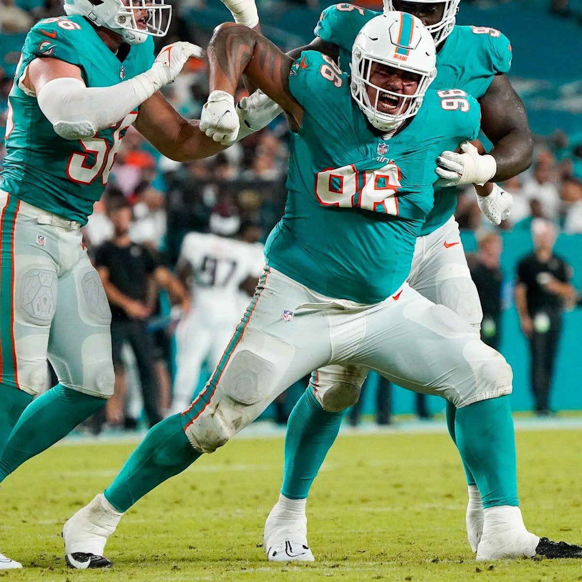 Former Miami Dolphins DT Brandon Pili's Seattle Stay a Short One