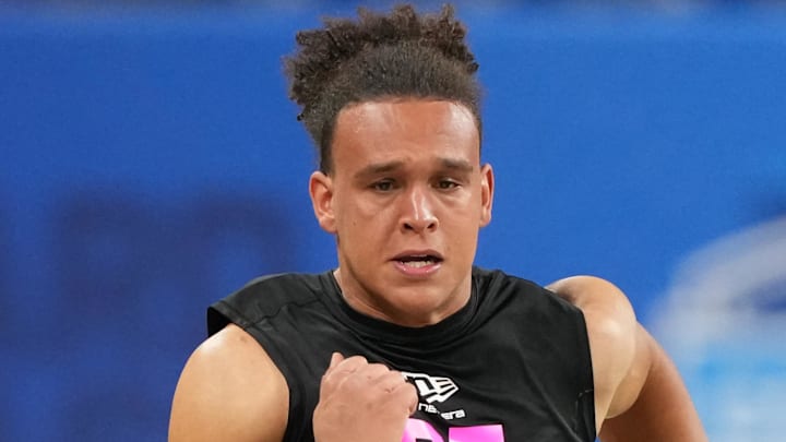 Feb 27, 2026; Indianapolis, IN, USA; Vanderbilt tight end Eli Stowers (TE25) during the NFL Scouting Combine at Lucas Oil Stadium. Mandatory Credit: Kirby Lee-Imagn Images
