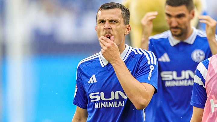 Ron Schallenberg will beim FC Schalke 04 bleiben Ron Schallenberg will beim FC Schalke 04 bleiben