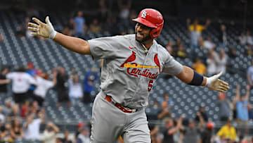 Pujols se convirtió en el tercer jugador en la historia con 2.200 carreras impulsadas