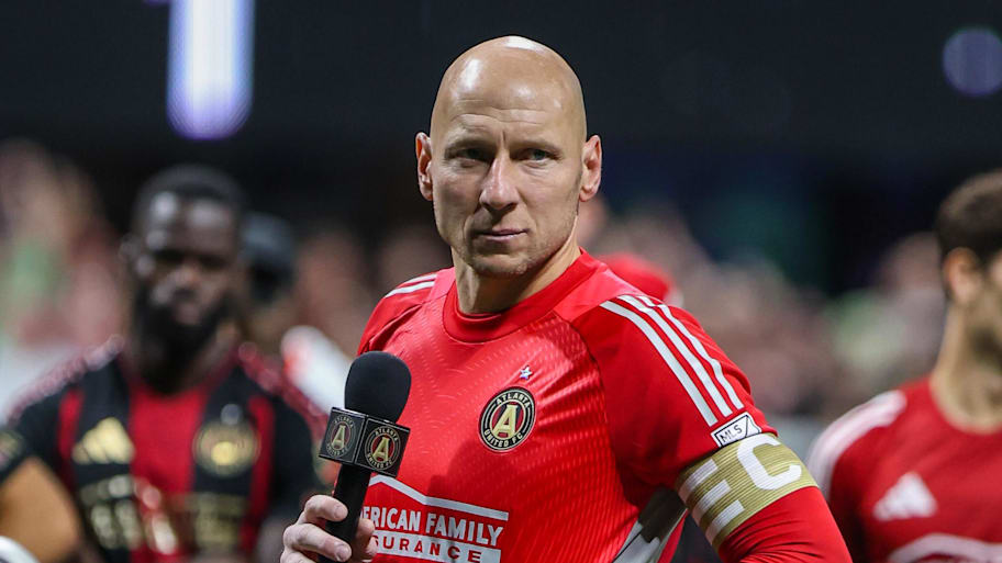 Brad Guzan