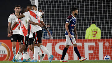 River bateu o Fortaleza no Monumental por 2 a 0