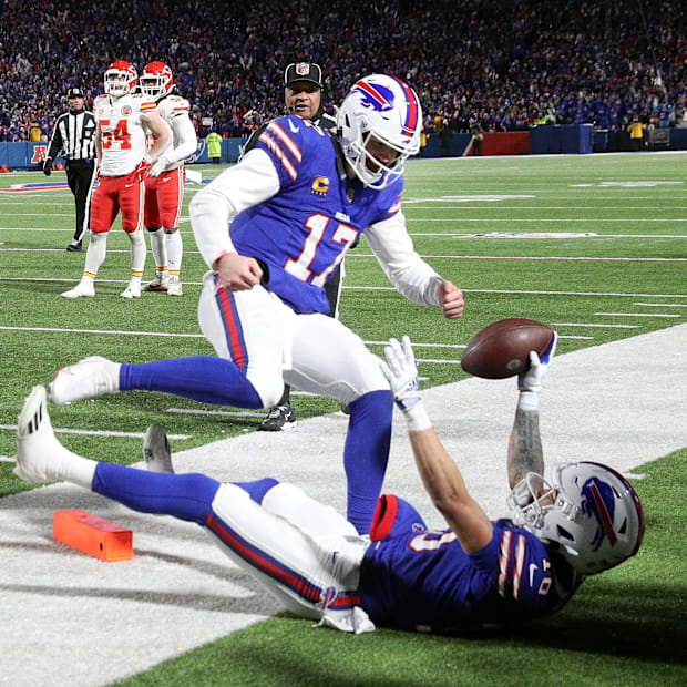 receiver Khalil Shakir (10) cell