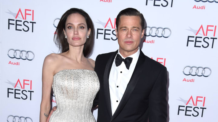 Angelina Jolie Pitt y Brad Pitt se conocieron cuando el actor aún estaba casado con Jennifer Aniston