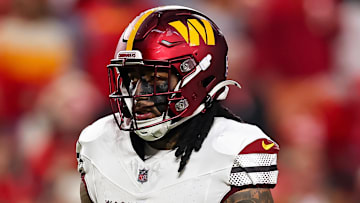 Washington Commanders linebacker Frankie Luvu