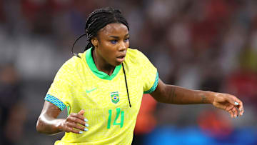 Ludmila provavelmente será titular novamente em Brasil x Colômbia
