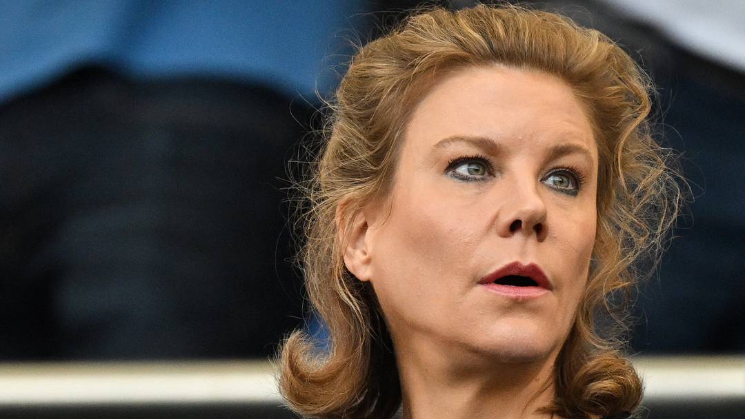 Has Amanda Staveley's. ownership bid caused too much of a distraction off the pitch for the squad to stay focused enough and be promoted ? 
