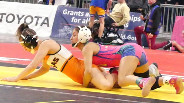 sarahi chavez mckay René Ferrán