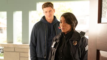 9-1-1 - ÒLab RatsÓ - Athena and Buck are in a race against time to rescue the rest of the 118 following the fire in the bio lab. THURSDAY, APRIL 17 (THURSDAY, APRIL 17) on ABC. (Disney/Christopher Willard) 
OLIVER STARK, ANGELA BASSETT