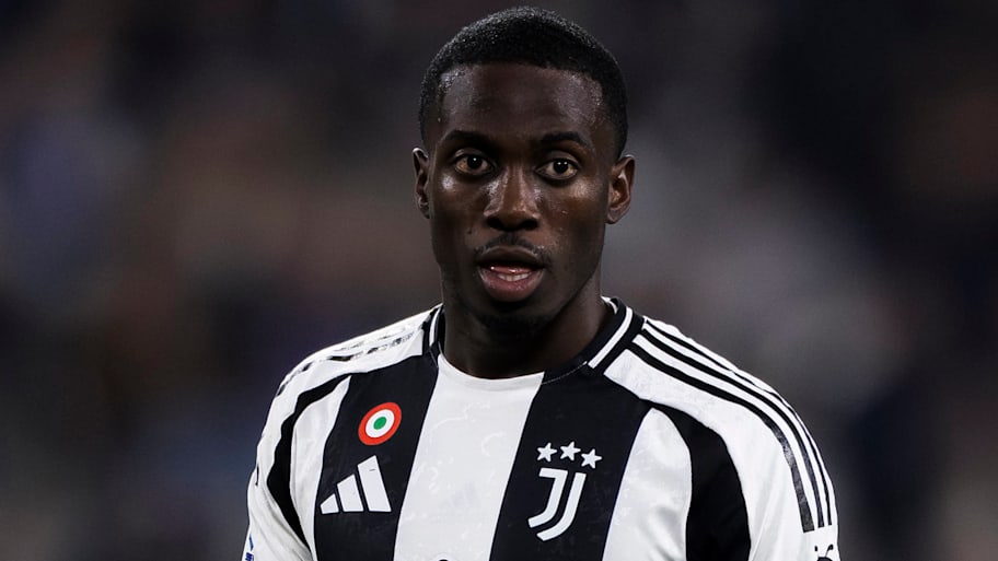 Tim Weah turned down a move to Nottingham Forest in favor of returning to France. | IMAGO/Nicolo Campo