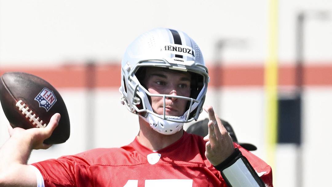 Las Vegas Raiders quarterback Fernando Mendoza runs through a drill during a Rookie Minicamp.