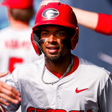 Georgia baseball remains undefeated. 