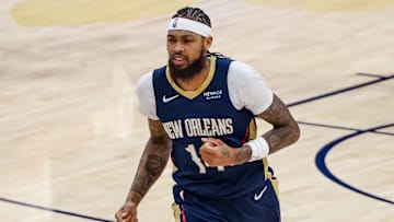 Phoenix Suns v New Orleans Pelicans