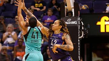 Phoenix Mercury Dominates Liberty in 2018 Playoff Sweep