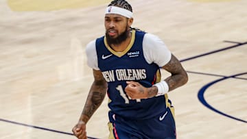Phoenix Suns v New Orleans Pelicans