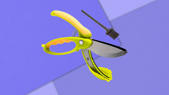 This versatile gadget is a must-have for salad lovers. This versatile gadget is a must-have for salad lovers.