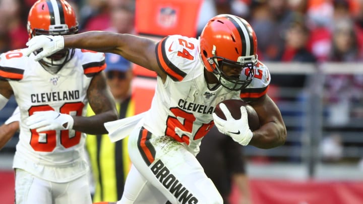 Dec 15, 2019; Glendale, AZ, USA; Cleveland Browns running back Nick Chubb (24) runs for a touchdown against the Arizona Cardinals in the first half at State Farm Stadium.