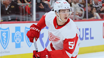 Detroit Red Wings v Chicago Blackhawks