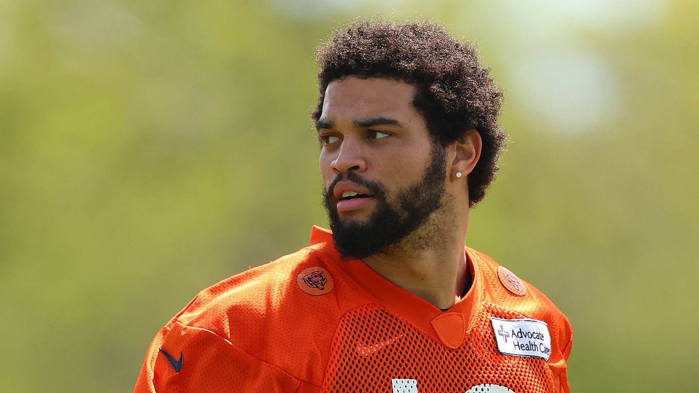 Caleb Williams already has Bears fans thinking about the Lombardi Trophy - Vimarsana News