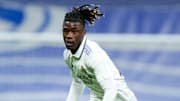 Eduardo Camavinga a impressionné au poste d'arrière gauche