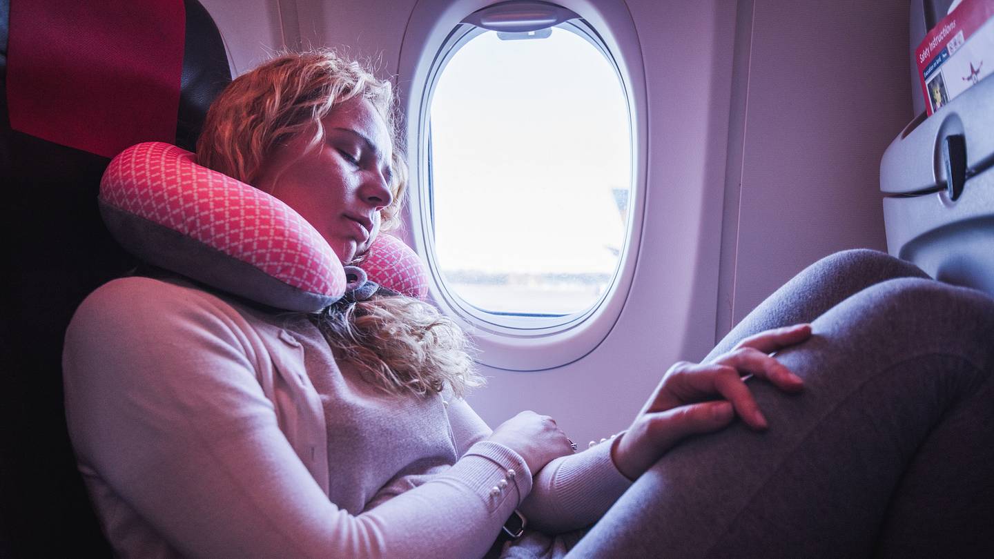 Here Are Two Very Good Reasons Not to Sleep During Your Plane's Take-Off and Landing