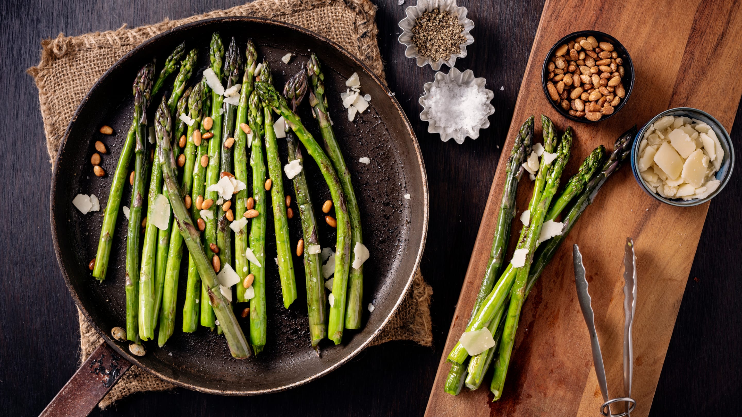 Why Does Asparagus Make Your Pee Smell Funny?