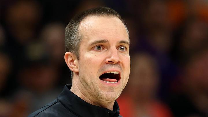 Feb 26, 2026; Phoenix, Arizona, USA; Phoenix Suns head coach Jordan Ott against the Los Angeles Lakers at Mortgage Matchup Center. Mandatory Credit: Mark J. Rebilas-Imagn Images