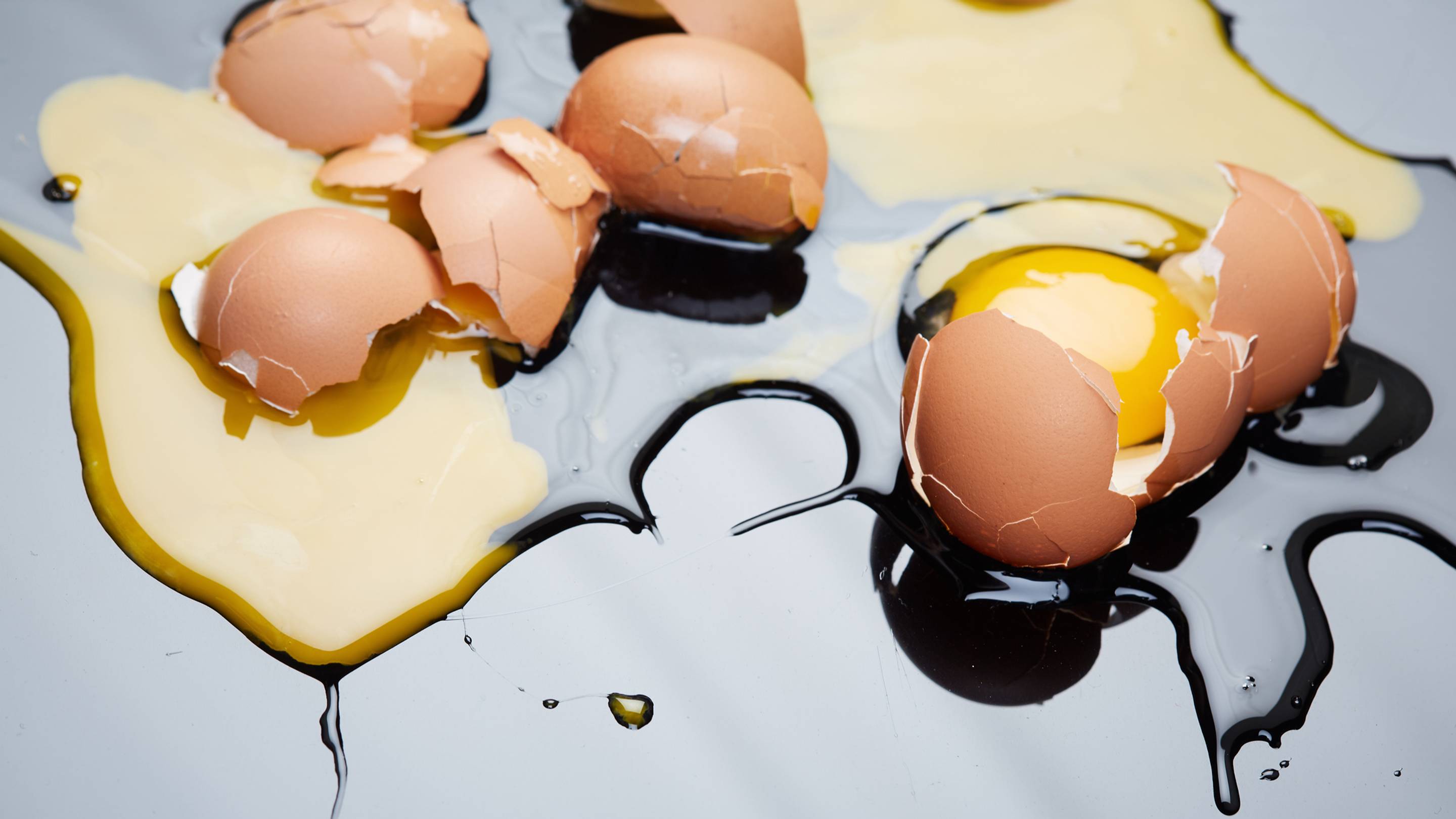 Drop an Egg? Clean It Up Faster With This Useful Restaurant Trick